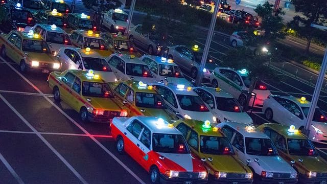 韓国のタクシーの見分け方や料金